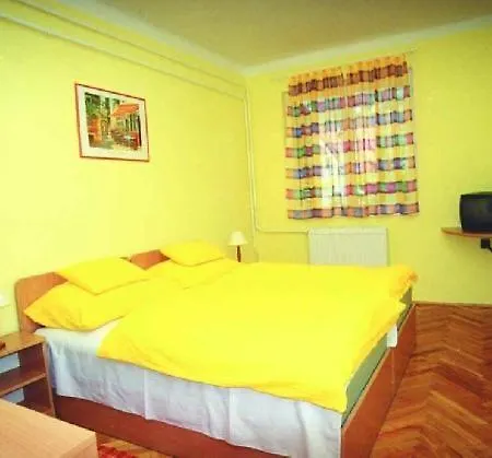 Bed & Breakfast Szamarkut Panzio Pécs