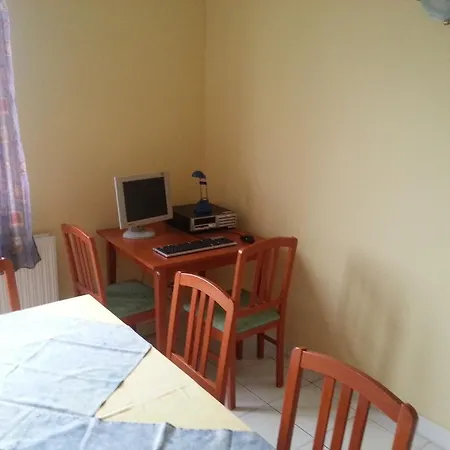 Szamarkut Panzio 페치